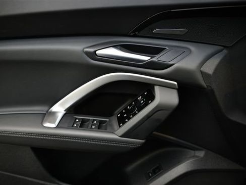 Certified 2025 Audi Q5 Premium Plus w/ Premium Plus image 15