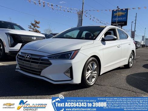 Used 2019 Hyundai Elantra SEL w/ Cargo Package image 1