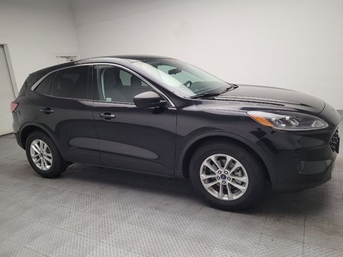 Used 2022 Ford Escape SE FWD image 11