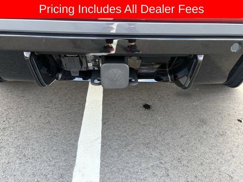 Used 2025 Volkswagen Atlas Cross Sport SEL R-Line AWD/4WD image 34