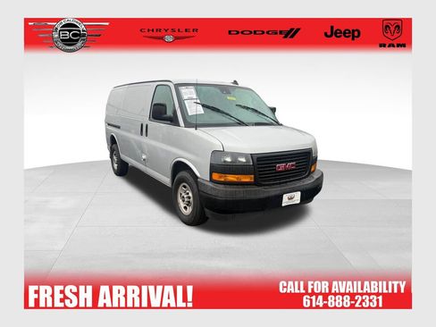 Used 2020 GMC Savana 3500 w/ Driver Convenience Package image 1