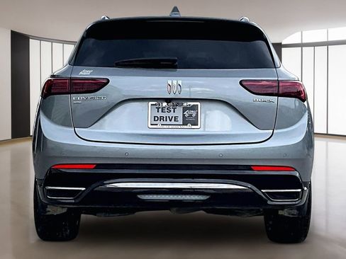 Used 2025 Buick Envision Sport Touring image 4