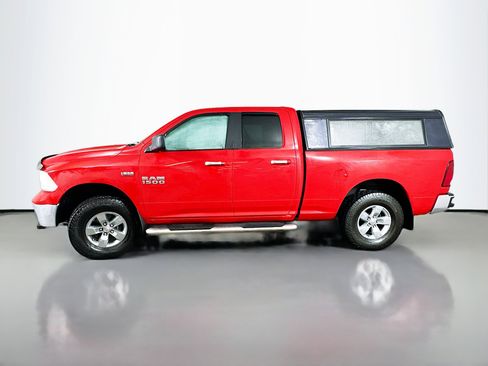 Used 2017 RAM 1500 Classic SLT image 4