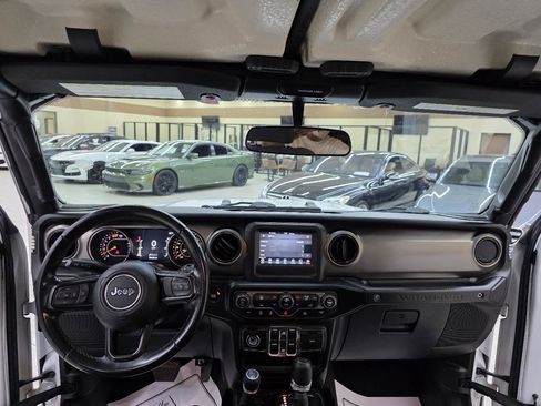 Used 2021 Jeep Wrangler Unlimited Sport AWD/4WD image 25