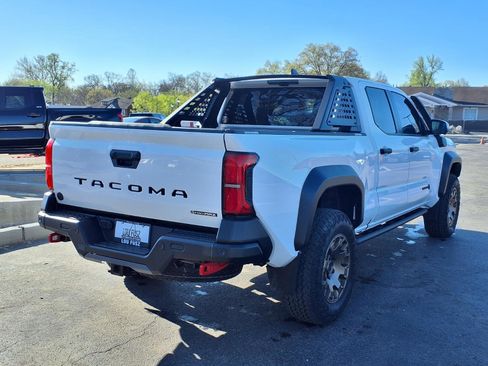 Certified 2024 Toyota Tacoma 4x4 Double Cab Hybrid image 4