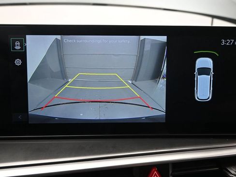 Certified 2024 Kia Sorento S FWD image 31