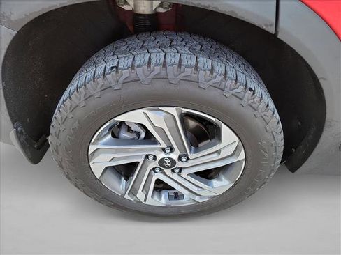 Used 2023 Hyundai Santa Fe SE AWD/4WD image 11