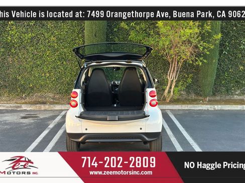 Used 2014 smart fortwo pure image 15