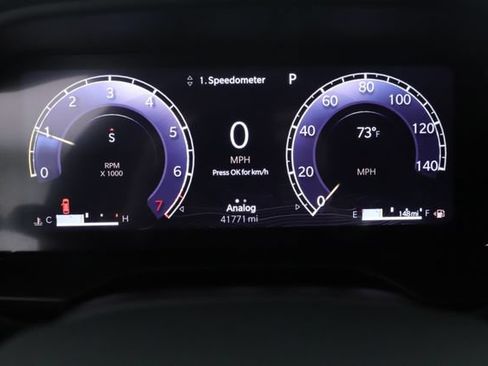 Used 2025 Jeep Grand Cherokee L Altitude AWD/4WD image 21