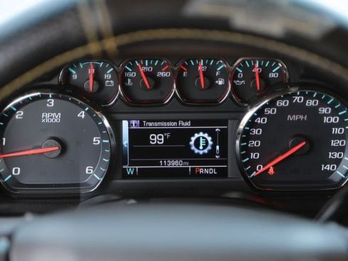 Used 2020 Chevrolet Tahoe Premier RWD image 16