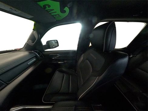 Used 2025 RAM 1500 Laramie image 34