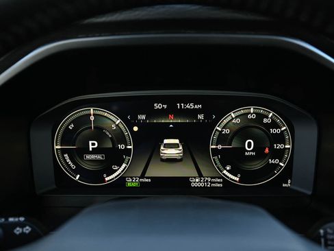 New 2025 Mitsubishi Outlander SE image 23