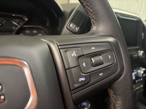 Used 2021 GMC Sierra 1500 AT4 image 17