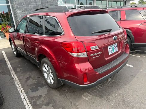 Used 2014 Subaru Outback 2.5i Premium AWD/4WD image 5