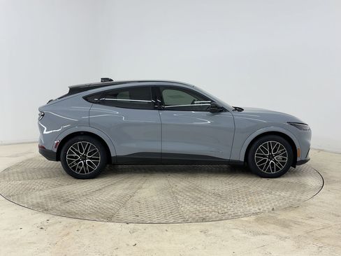 New 2025 Ford Mustang Mach-E Premium image 7