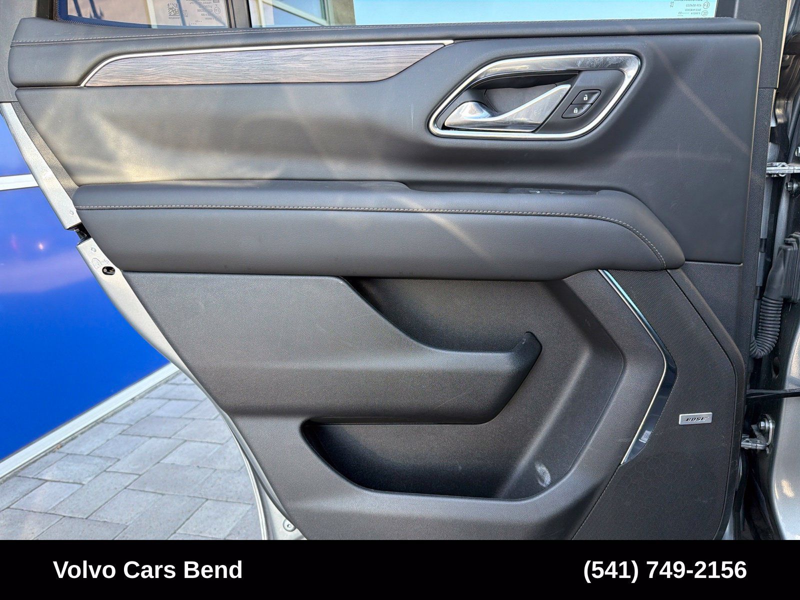 Used 2023 Chevrolet Tahoe Z71 w/ Luxury Package AWD/4WD image 21