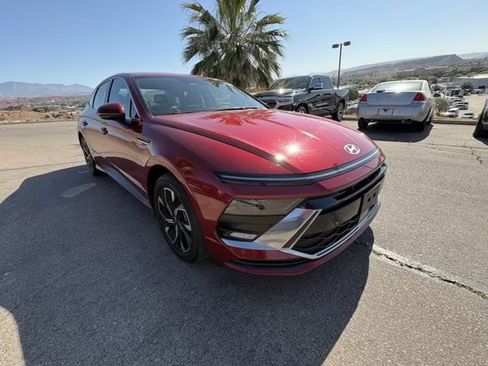 Used 2024 Hyundai Sonata SEL FWD image 7