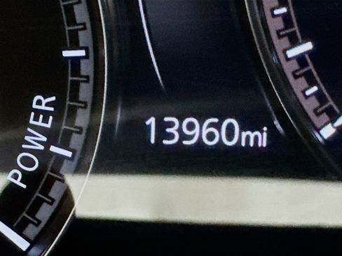 Used 2025 MAZDA CX-50 AWD 2.5 Hybrid w/ Premium Pkg image 19