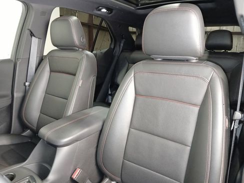 Used 2023 Chevrolet Equinox RS w/ RS Leather Package image 11