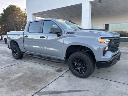 Used 2025 Chevrolet Silverado 1500 Custom Trail Boss w/ LPO, Dark Essentials Package