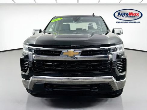 Used 2024 Chevrolet Silverado 1500 LT AWD/4WD image 5