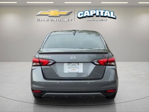 Used 2025 Nissan Versa SR w/ Trunk Package FWD image 4