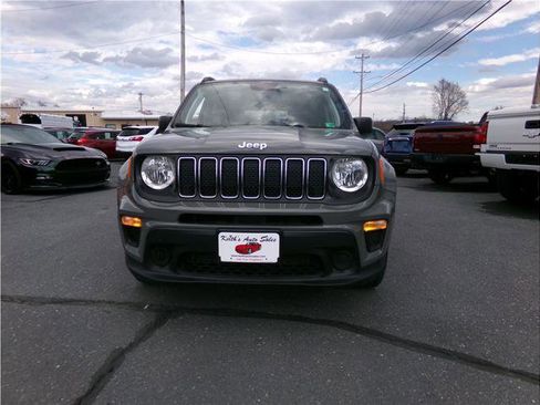Used 2019 Jeep Renegade Sport w/ Sport Appearance Group image 14