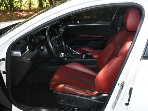 Used 2024 Kia K5 GT-Line w/ GT-Line Premium Package FWD image 7