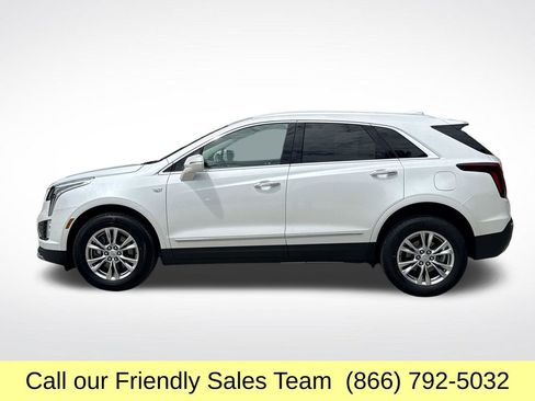 Used 2020 Cadillac XT5 Premium Luxury AWD/4WD image 2