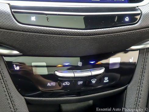 New 2025 Cadillac XT5 Sportv w/ Technology Package image 17