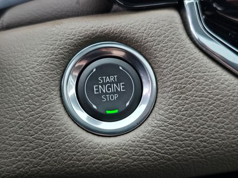 New 2026 GMC Canyon Denali image 38