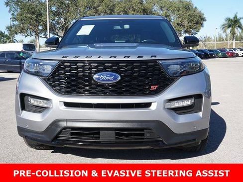 Certified 2022 Ford Explorer ST w/ Equipment Group 401A image 9