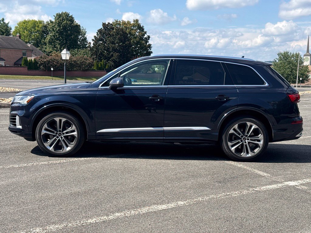 Used 2023 Audi Q7 3.0T Premium Plus w/ Premium Plus Package AWD/4WD image 8