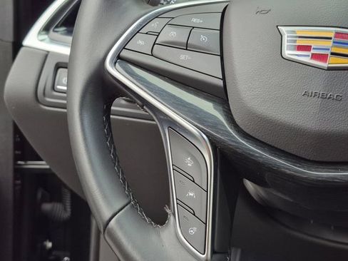 Certified 2023 Cadillac XT5 Premium Luxury w/ Technology Package AWD/4WD image 11