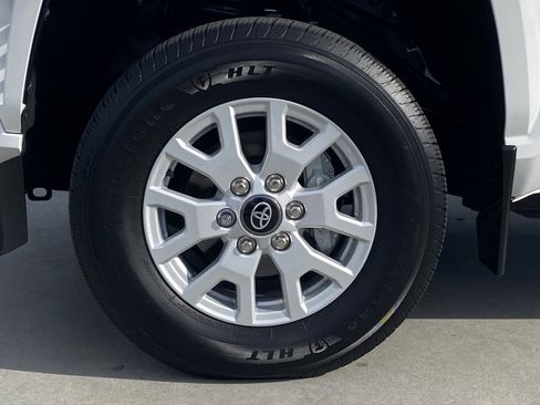 Certified 2024 Toyota Tacoma SR5 image 8