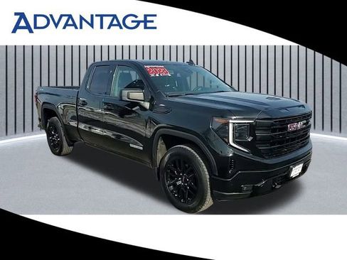 Used 2023 GMC Sierra 1500 Elevation image 1