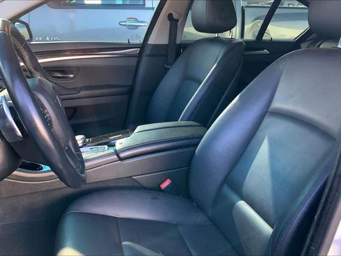 Used 2016 BMW 528i Sedan image 8