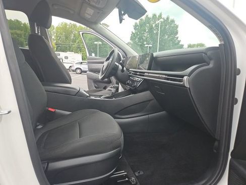 Used 2025 Hyundai Tucson SEL FWD image 16
