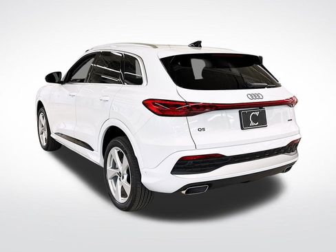 New 2025 Audi Q5 Premium Plus image 3