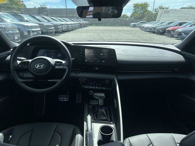 New 2026 Hyundai Elantra SEL Sport FWD image 6
