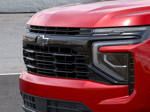 New 2026 Chevrolet Suburban RST AWD/4WD image 13