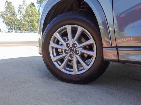 Used 2025 MAZDA CX-5 AWD 2.5 S w/ Preferred Package image 8