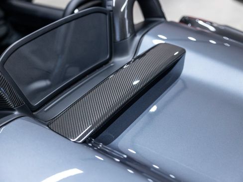 Certified 2025 Porsche 718 Boxster Spyder RS w/ Weissach Package RWD image 28