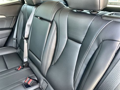 New 2026 Buick Envision Preferred image 18