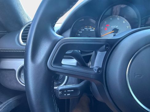Used 2020 Porsche 718 Cayman GT4 image 26