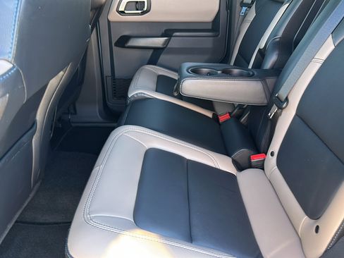 Used 2024 Ford Bronco Wildtrak image 18