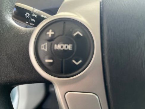 Used 2012 Toyota Prius Four image 25