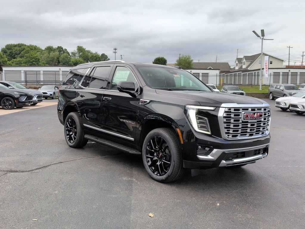New 2026 GMC Yukon Denali w/ Advanced Technology Package AWD/4WD image 3