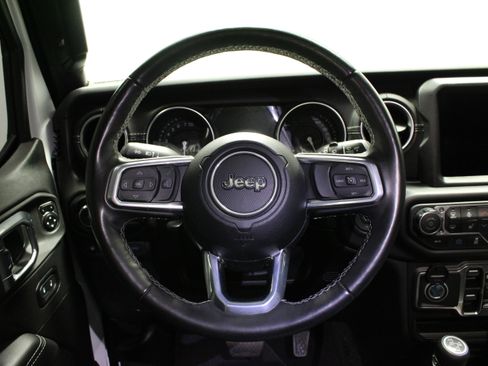 Used 2023 Jeep Wrangler Unlimited Sahara w/ Cold Weather Group AWD/4WD image 22