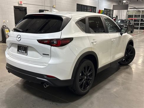 New 2025 MAZDA CX-5 Carbon Edition image 2